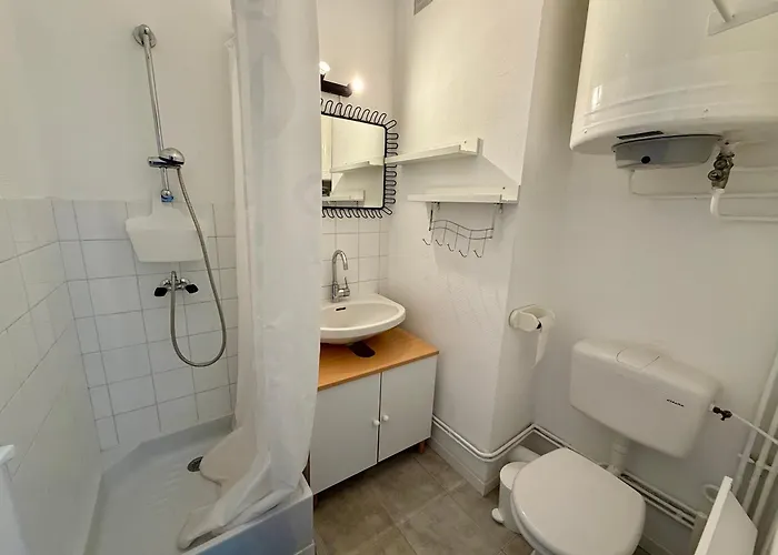 Avec Balcon Et Parking A 2 Pas De La - Fr-1-652-56 Apartment Saint-Hilaire-de-Riez